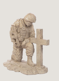 STATUE KNEELING SOLDIER